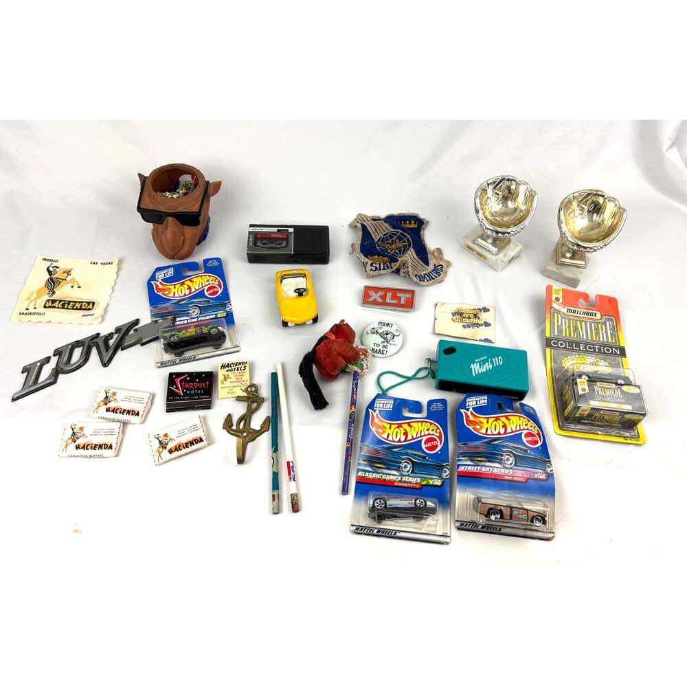 VTG Lot of‎ 25 Random Junk Drawer 1970s-1990s Toys Souvenirs Trophies Motel Soap